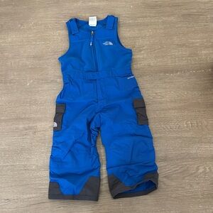 The North Face 2T snow/ski bi